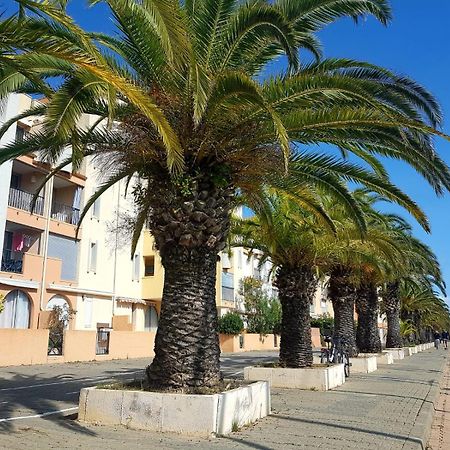 T2 Sur Le Port Avec Parking Apartman Gruissan Kültér fotó
