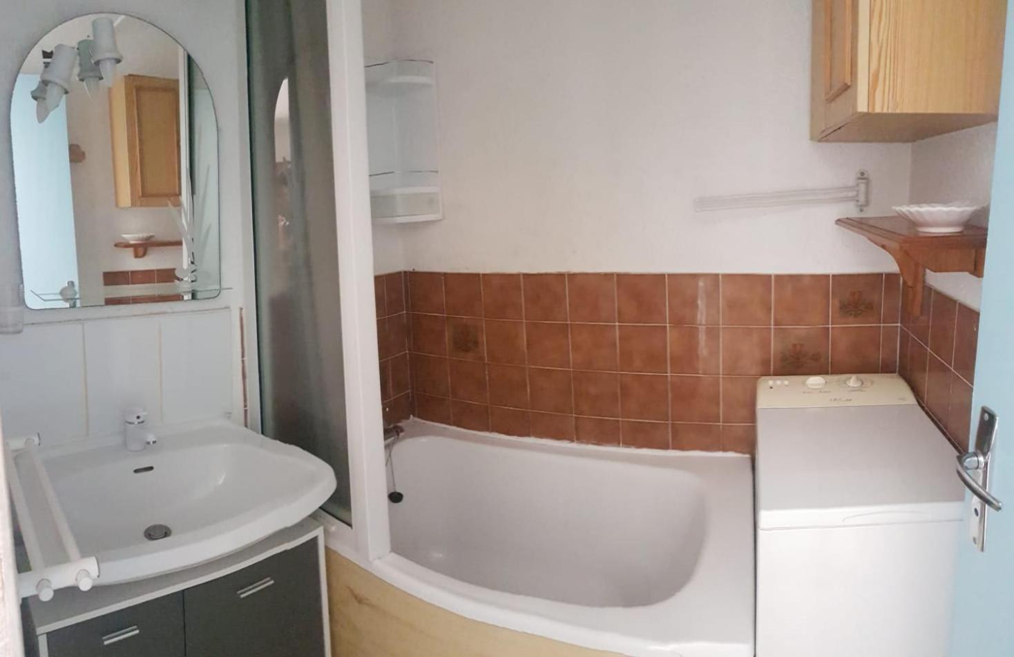 T2 Sur Le Port Avec Parking Apartman Gruissan Kültér fotó